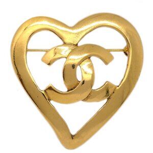 Chanel CC Heart Brooch Corsage Gold